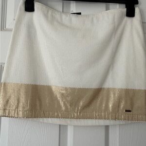 Hollister White and Gold Mini Skirt